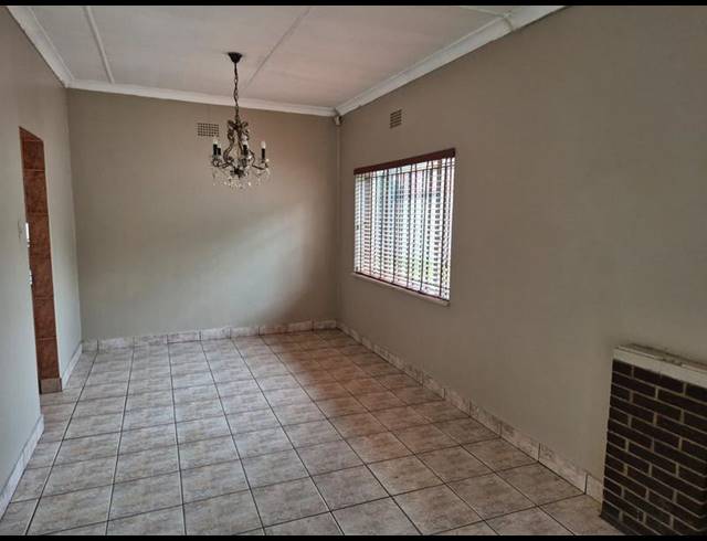 3 BEDROOM HOUSE FOR SALE IN RAVENSKLIP